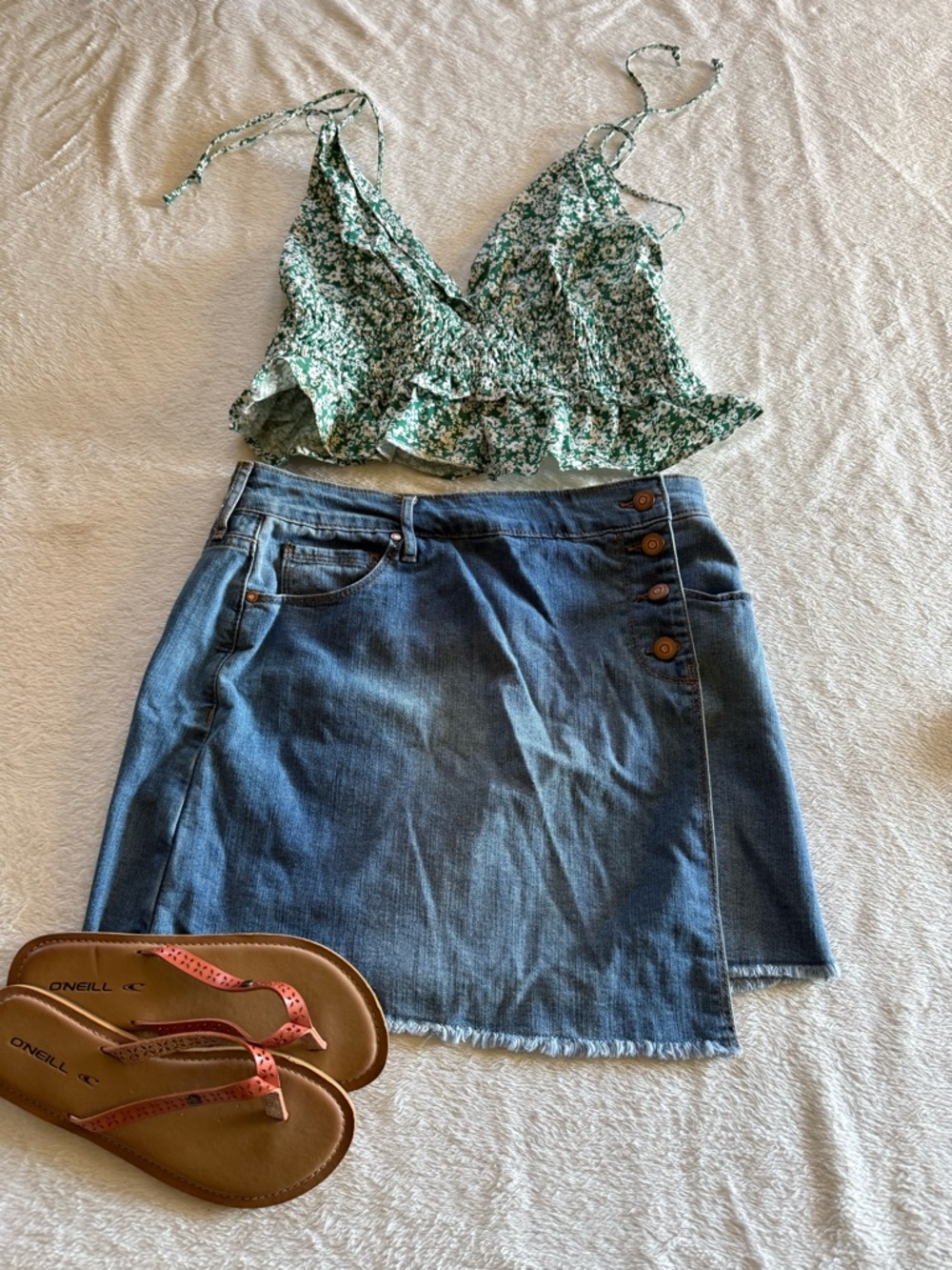 Side Button Up Denim Mini Skirt ENERGIE 7 Raw Hem💙